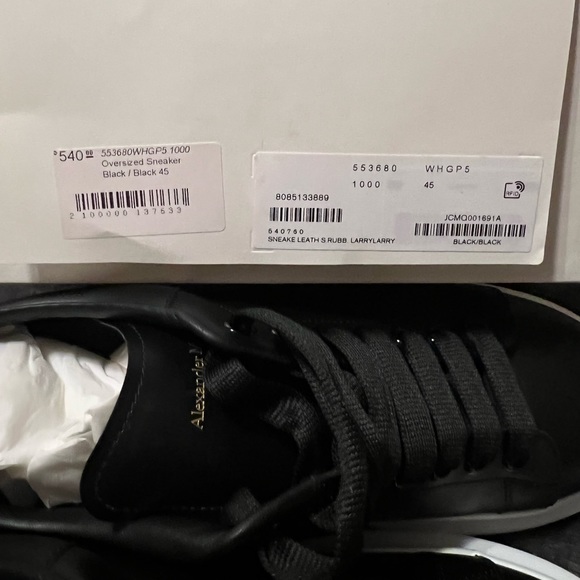 100% authentic alexander McQueen sneakers - Picture 5 of 5